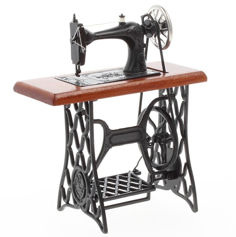 Mb0745 - Sewing machine