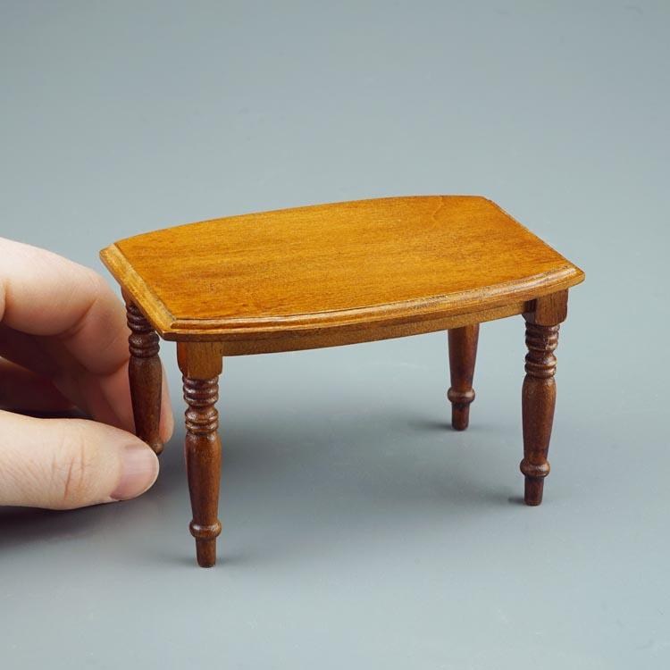 Re18509 - Table
