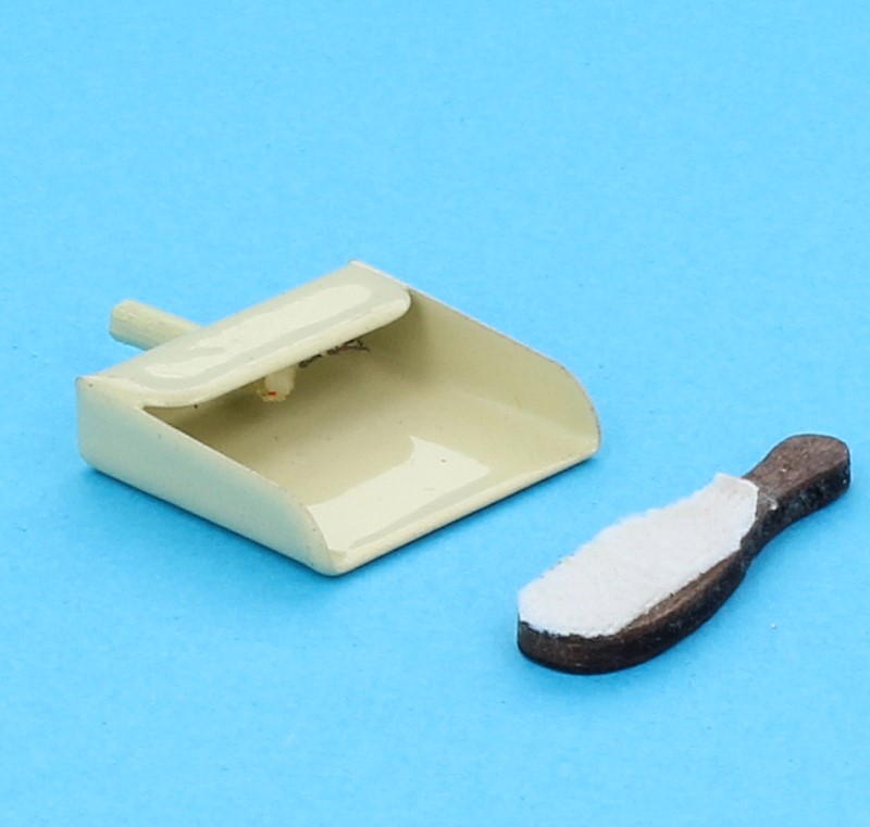 Ou0010 - Dustpan and brush