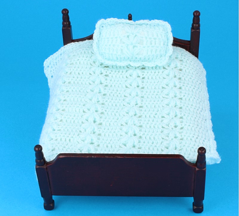 Sb1000 - Crochet bedspread