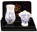 Re13785 - Decorated vases