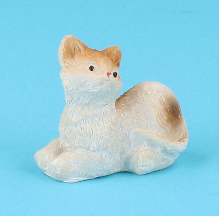 Tc0486 - Chat couché