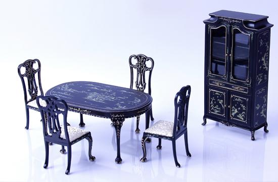 Cj0092 - Schwarzes Esszimmer 
