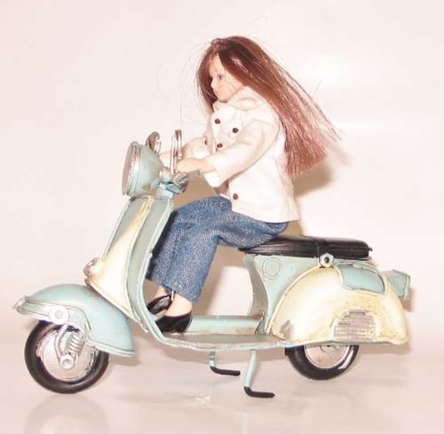 Mb0359 - Scooter