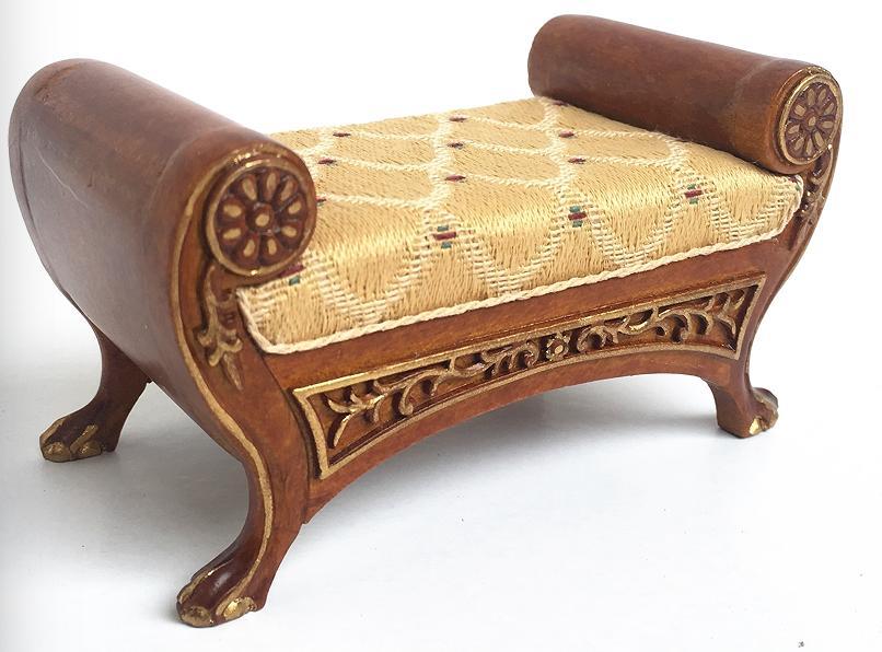 Producto en miniatura, referencia YY05008, Color: Nogal con detalles dorados (WNG)